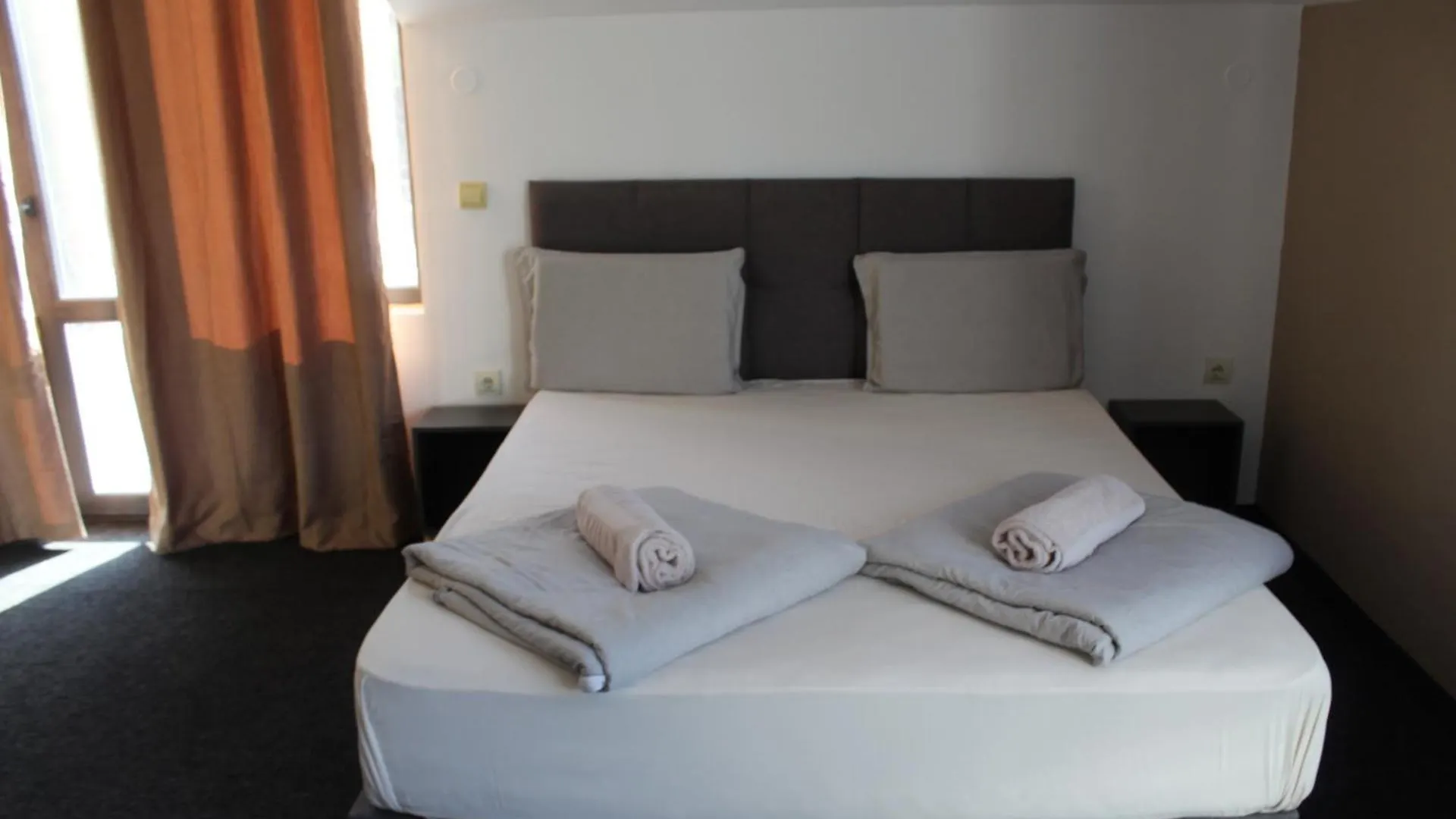 Hotel Color Асеновград